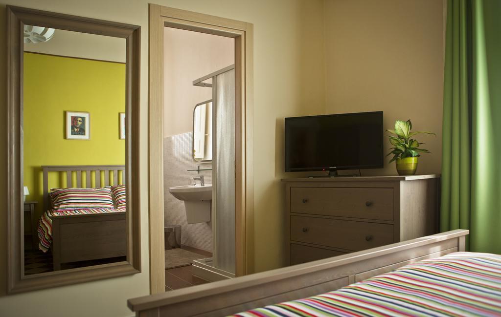 Liccu Bed And Breakfast Catania Room photo